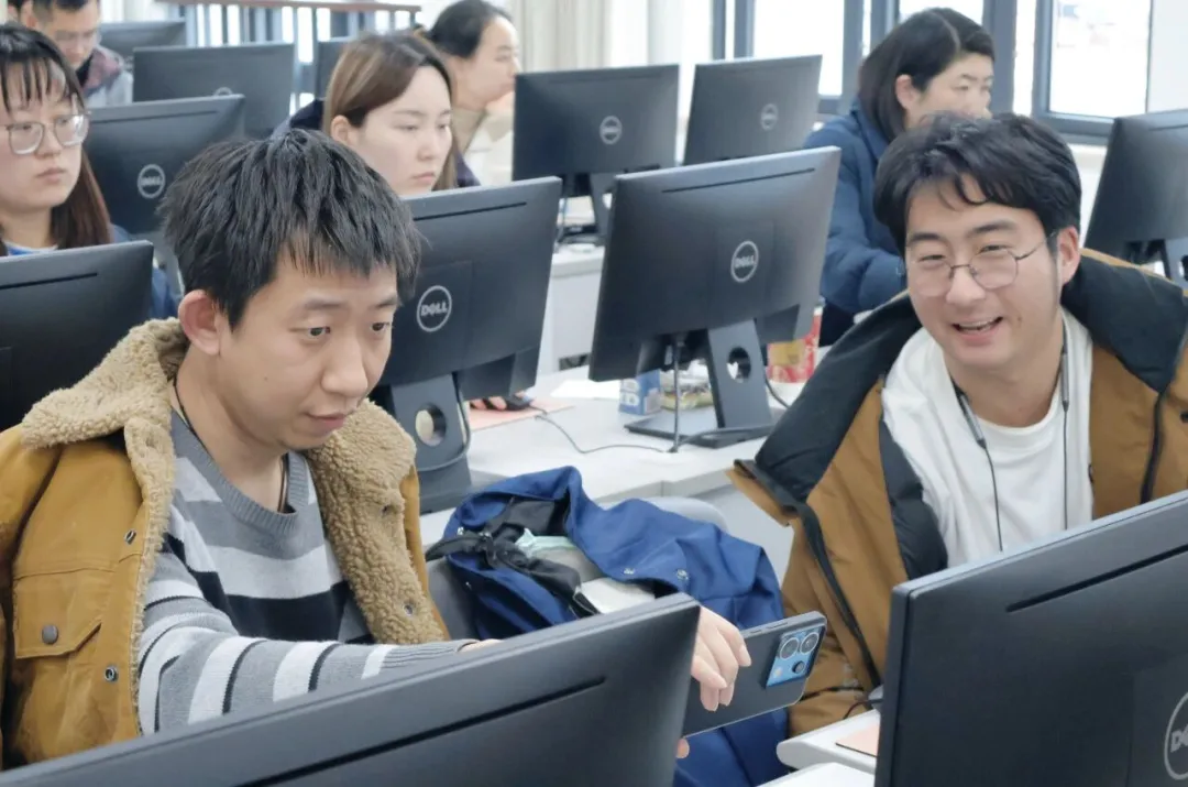 从创意到实践：Plaso伯索助力宝山区“绿洲计划”无代码教育智能体共创实践配图
